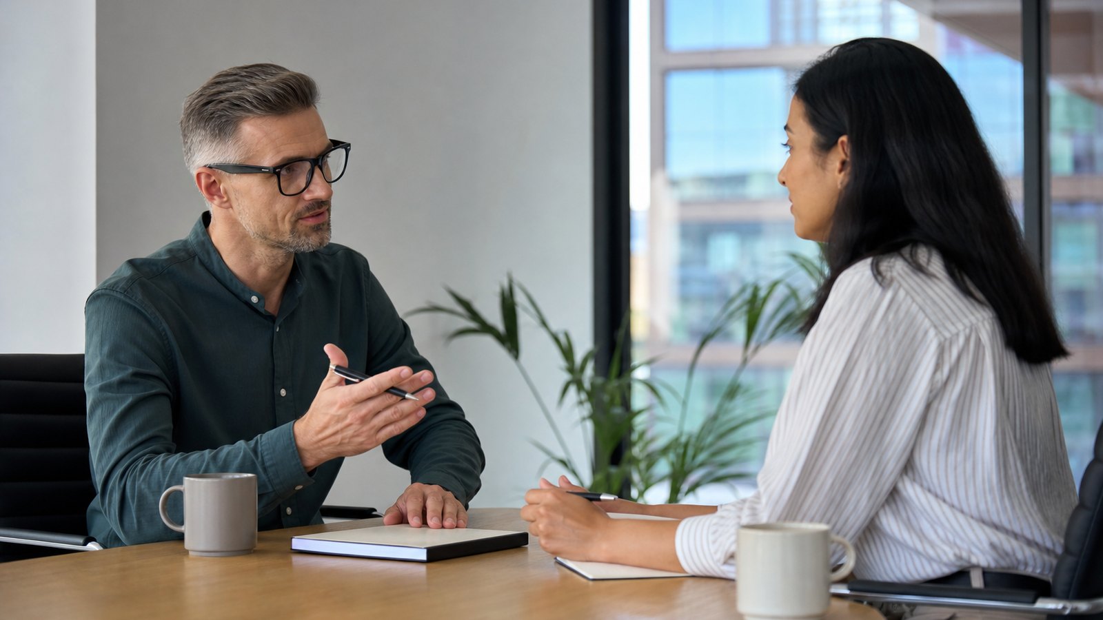 How to Prepare for a Performance Review — related editorial scene